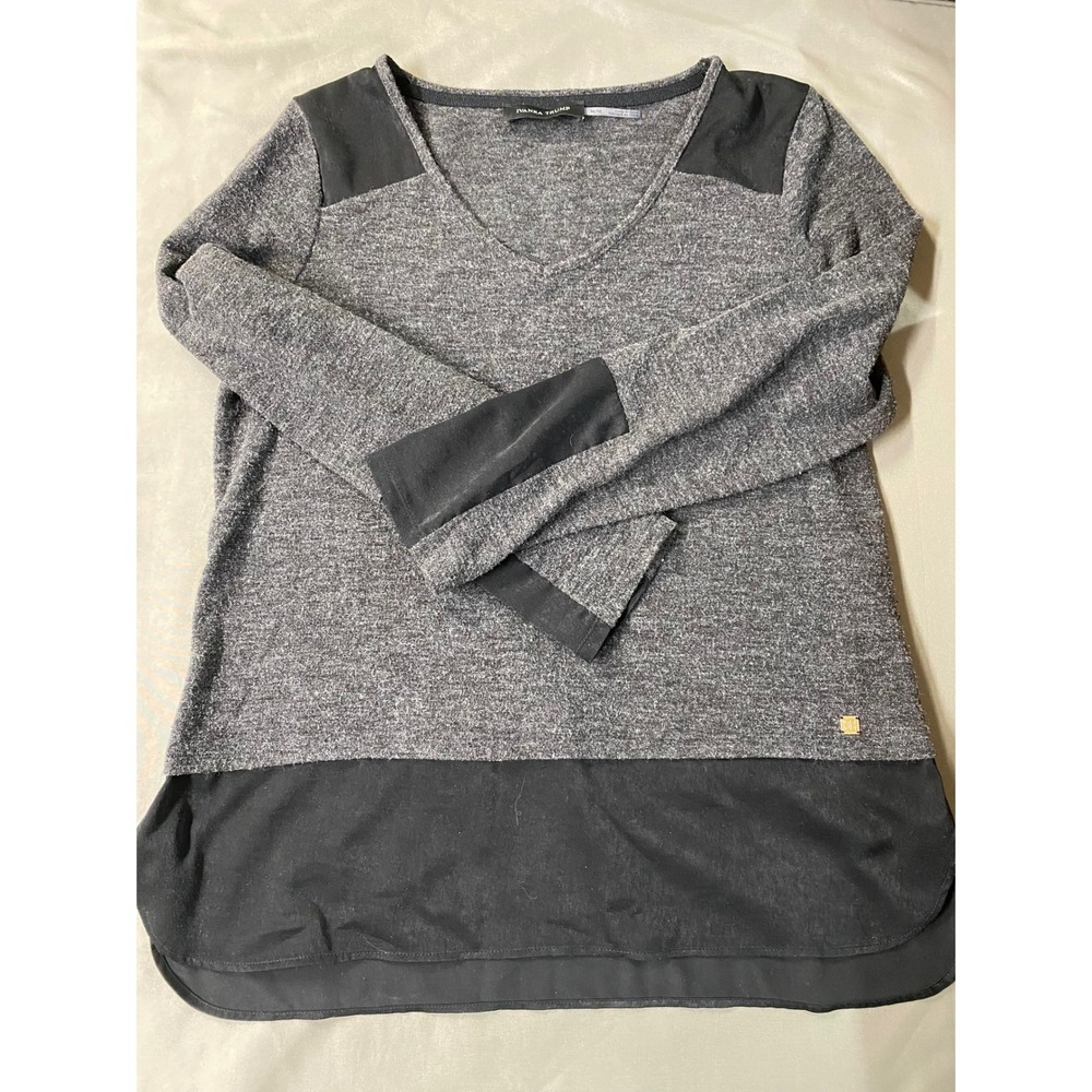 Ivanka Trump Gray Tunic Top Long Sleeve V Neck Color Block Detail